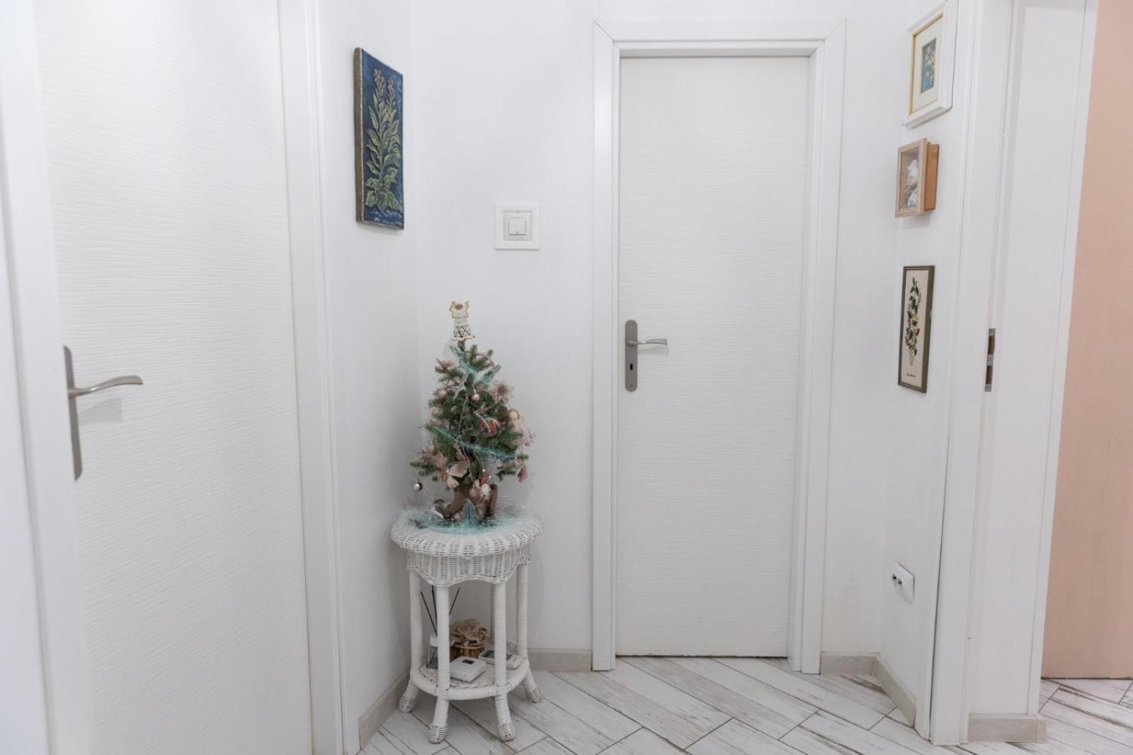 Vintage Apartament Ultracentral Craiova Exterior foto